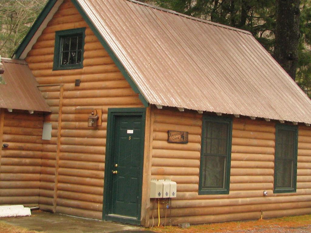 أولد فورغ Pine Knoll Hotel Lakeside Lodge & Cabin الغرفة الصورة