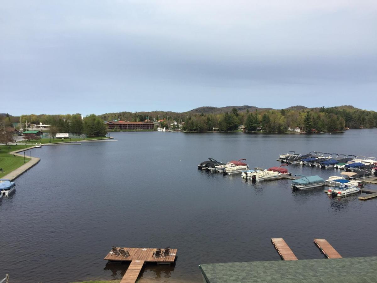 أولد فورغ Pine Knoll Hotel Lakeside Lodge & Cabin المظهر الخارجي الصورة